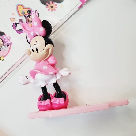 New Disney Junior Minnie Mouse Pack:  tote bag a mini bag, 2 hair clips and more - Picture 5 of 16